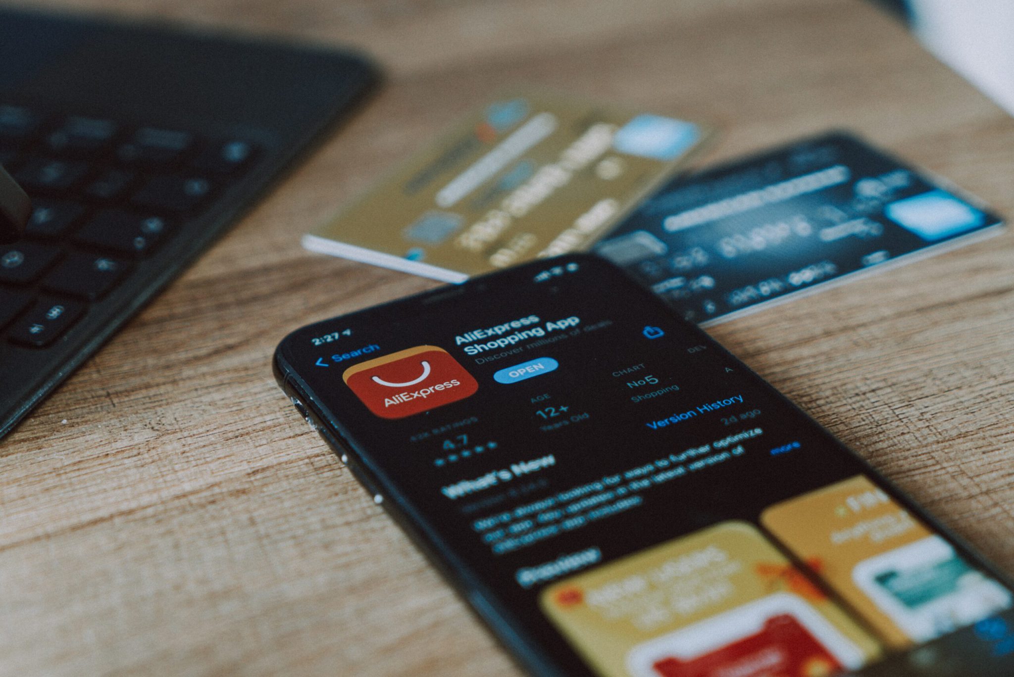 Is Your Online Shopping App Invading Your Privacy? – AZRAK